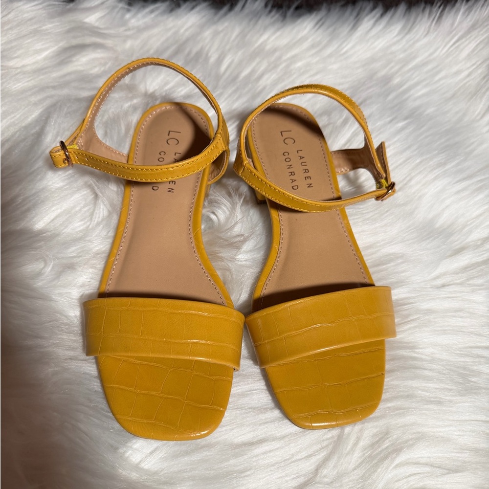 Lauren Conrad Block Sandals